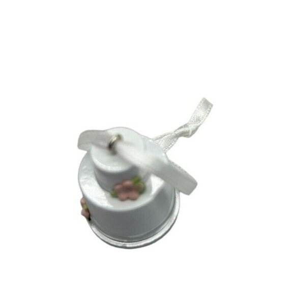 Hallmark Keepsake Cute Lil Cake Mini Ornament Metal Baking Cooking Wedding Gift - Picture 5 of 8